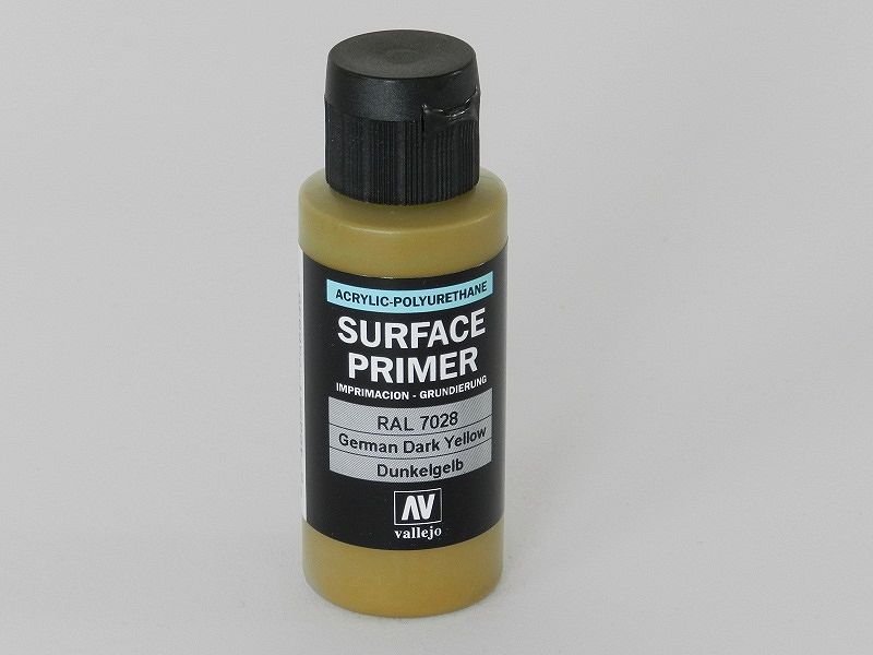 Podkład Vallejo Primer German Dark Yellow 60ml